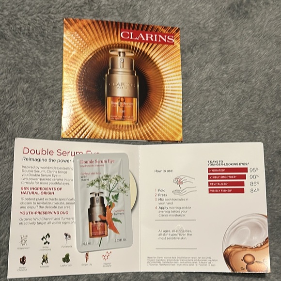 Clarins bundle - Picture 2 of 7
